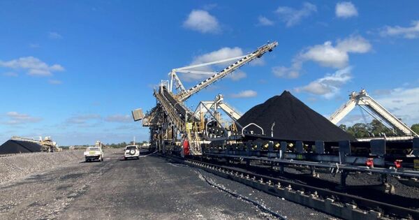 A coal stacker luff up