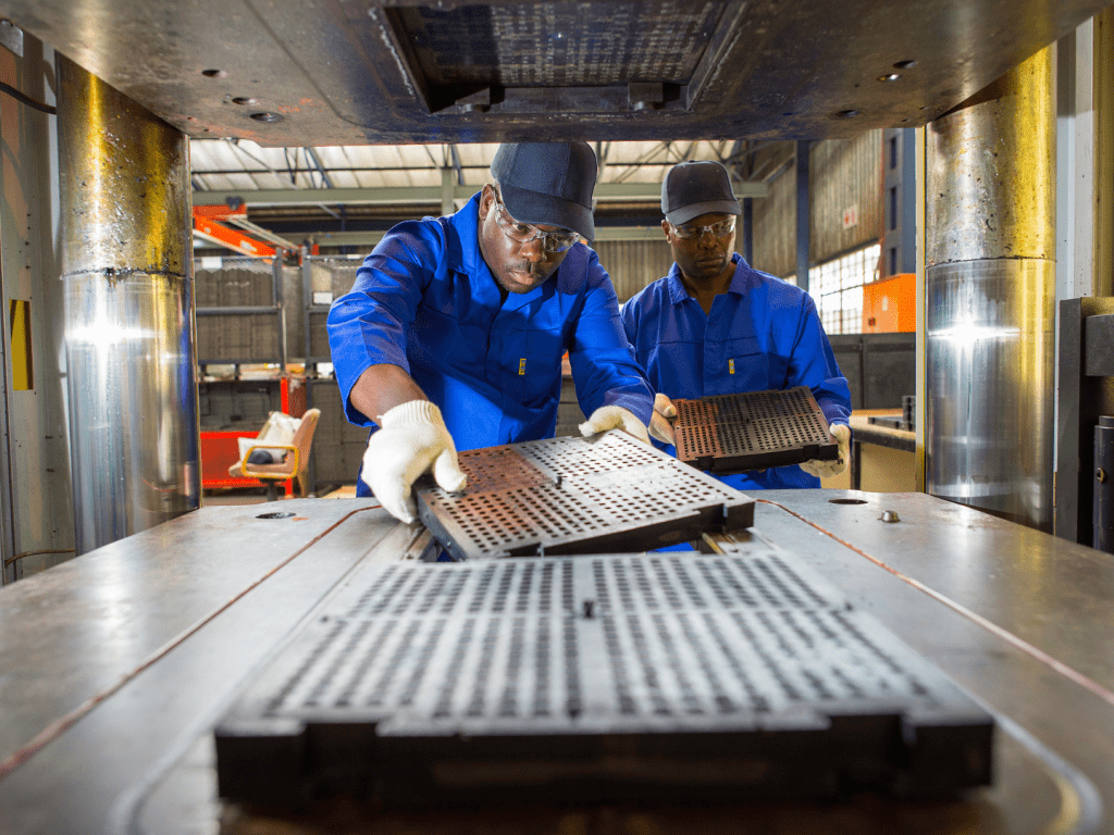 AfriSam Umlaas Quarry adopts Multotec rubber panels for improved screening accuracy