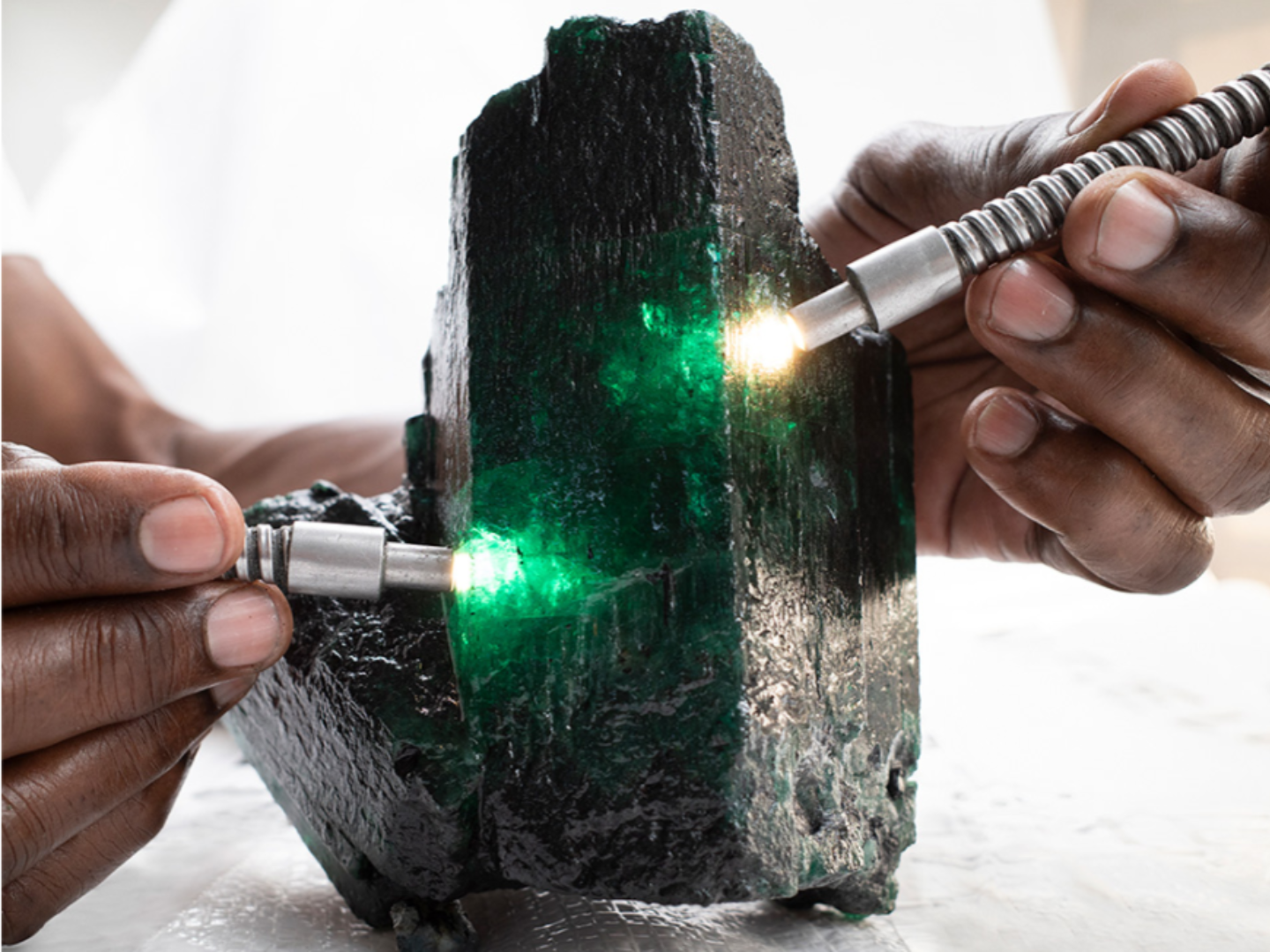 Gemfields auctions 11,685 ct ‘Imboo’ emerald from Kagem
