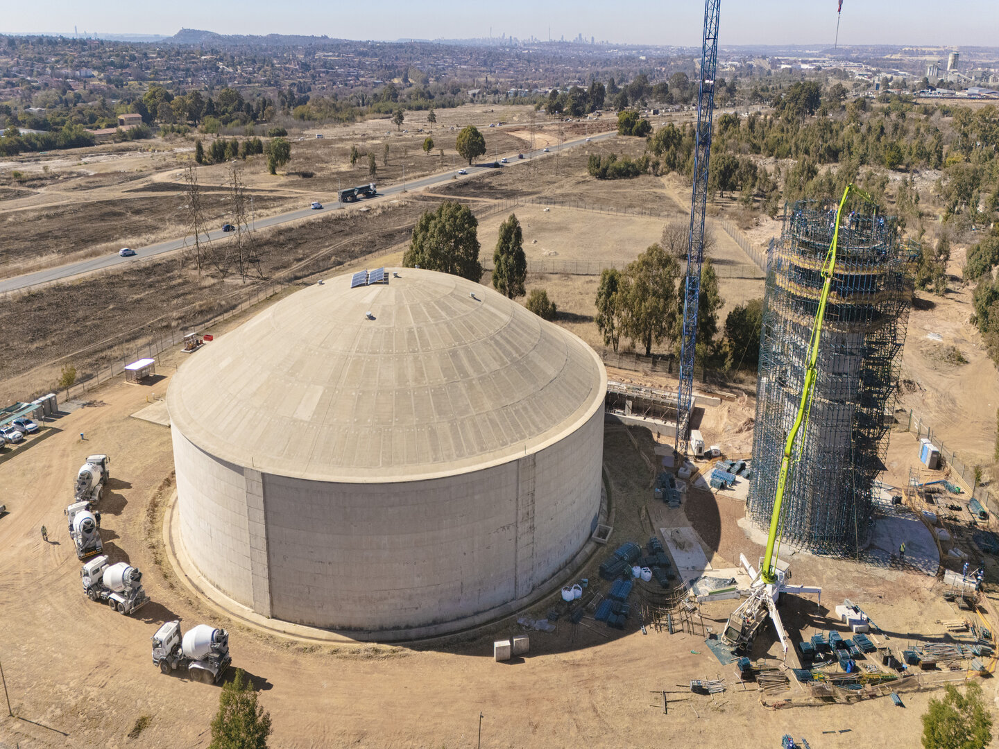 afrisam-concrete-supports-complex-water-tower-project-in-gauteng