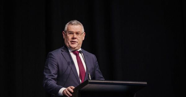 Feds start hunt for National EPA CEO